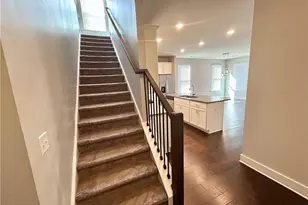 1315 Heights Park Dr SE, Atlanta, GA 30316 - Photo 9