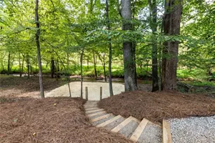 402 Timberview Ct, Alpharetta, GA 30004 - Photo 9