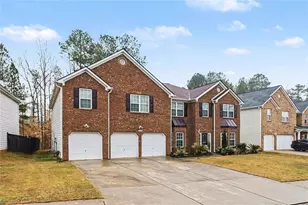 326 Cog Hill Dr, Fairburn, GA 30213 - Photo 3
