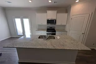 2465 Poppy Ct, Buford, GA 30519 - Photo 7