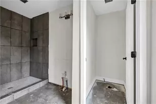 2323 Tilson Cir, Decatur, GA 30032 - Photo 9