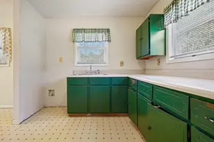 4646 W Lakeshore Dr, Acworth, GA 30101 - Photo 17