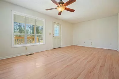 4646 W Lakeshore Drive, Acworth, GA 30101 - Photo 7
