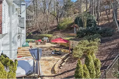 4020 Hampshire Court, Suwanee, GA 30024 - Photo 65