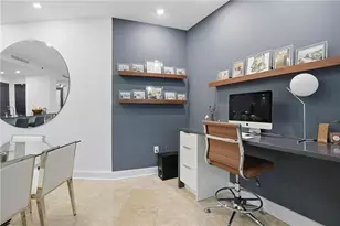 700 Park Regency Pl NE, Atlanta, GA 30326 - Photo 9