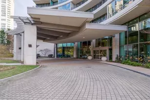 700 Park Regency Pl NE, Atlanta, GA 30326 - Photo 35