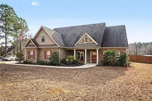 817 Smallwood Trace, Hampton, GA 30228 - Photo 3