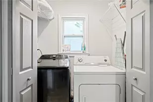 436 W Lake Ave NW, Atlanta, GA 30318 - Photo 11