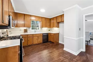 309 Mariner Cir, Woodstock, GA 30189 - Photo 9