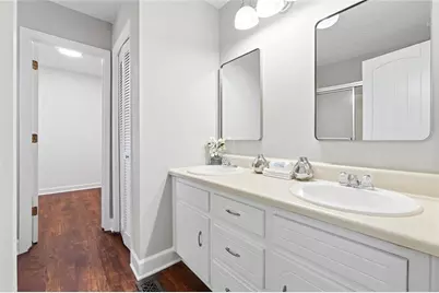 309 Mariner Circle, Woodstock, GA 30189 - Photo 13