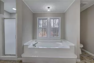 1722 Luther Bailey Rd, Senoia, GA 30276 - Photo 15