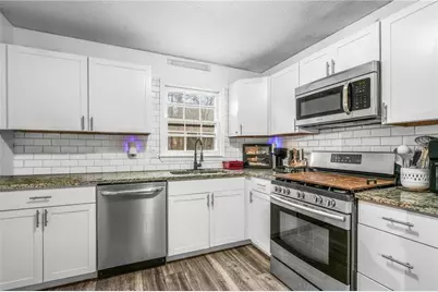 2681 Bluffton Road, Buford, GA 30519 - Photo 17