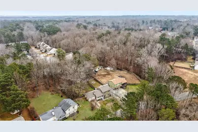 2681 Bluffton Road, Buford, GA 30519 - Photo 37