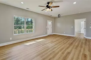 105 Keisha Ln, Calhoun, GA 30701 - Photo 11