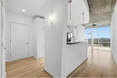 943 Peachtree Street NE #716, Atlanta, GA 30309 - Photo 13