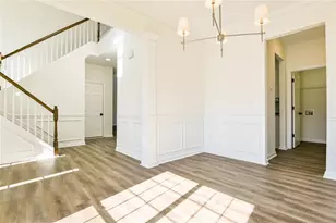 2301 Wickingham Dr NE, Marietta, GA 30066 - Photo 3