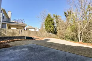 2301 Wickingham Dr NE, Marietta, GA 30066 - Photo 45