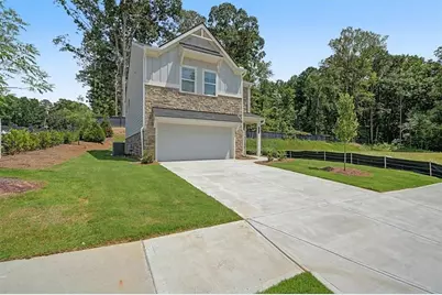 5915 Titan Lane SW, Mableton, GA 30126 - Photo 3