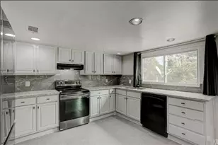 6580 Bellburn Rd, South Fulton, GA 30349 - Photo 15