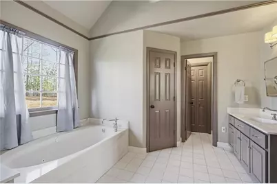 1125 Charlton Trace SW, Marietta, GA 30064 - Photo 17