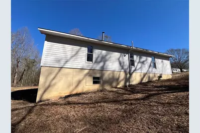 1105 Brewers Bridge, Elberton, GA 30635 - Photo 5