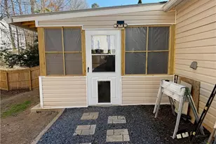 137 Park Forest Dr NW, Kennesaw, GA 30144 - Photo 23