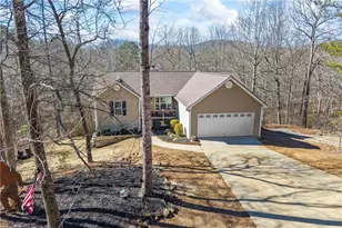 263 Hardwood Dr, Cleveland, GA 30528 - Photo 3