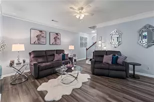 925 Pierce Ivy Ct, Lawrenceville, GA 30043 - Photo 9