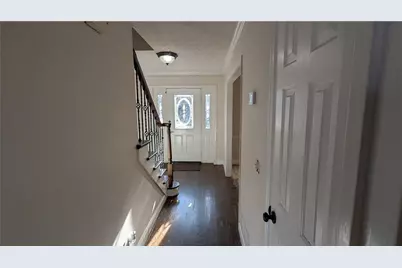 3638 Autumn Ridge Parkway, Marietta, GA 30066 - Photo 3