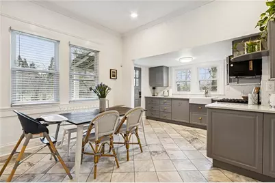 2053 Oakview Road SE, Atlanta, GA 30317 - Photo 17