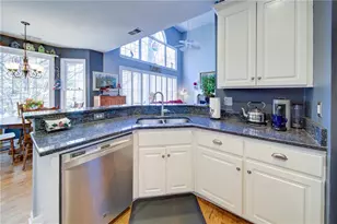 5065 Dorset Ln, Suwanee, GA 30024 - Photo 9