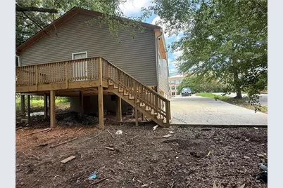 5725 Stonewall Tell Road, Atlanta, GA 30349 - Photo 9