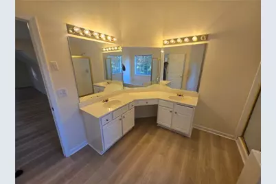 2206 Creekway Drive, Marietta, GA 30066 - Photo 25