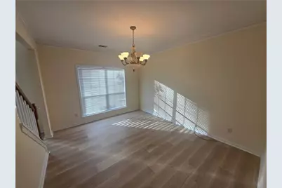 2206 Creekway Drive, Marietta, GA 30066 - Photo 3