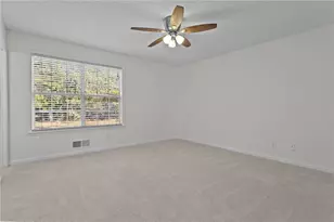 798 Aberdeen Dr, Stone Mountain, GA 30083 - Photo 11