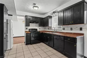 509 Village Square Ct, Stone Mountain, GA 30083 - Photo 9