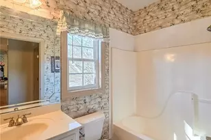 1236 Oakwood Pl, Loganville, GA 30052 - Photo 23