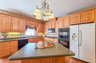 1236 Oakwood Pl, Loganville, GA 30052 - Photo 13