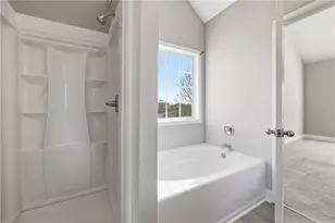 933 Kendall Park Dr, Winder, GA 30680 - Photo 17