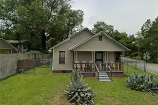 427 8th St NW, Moultrie, GA 31768 - Photo 1