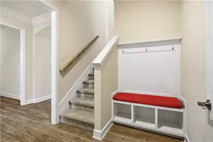 2925 Farmstead Wy, Suwanee, GA 30024 - Photo 17