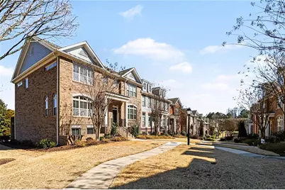 7610 Willoughby Court, Alpharetta, GA 30005 - Photo 3