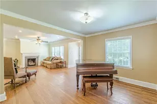 2367 Ridgeway Ave, Atlanta, GA 30337 - Photo 11