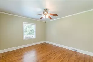 2367 Ridgeway Ave, Atlanta, GA 30337 - Photo 37