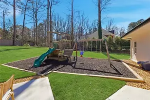 6179 Windsong Way, Smoke Rise, GA 30087 - Photo 63