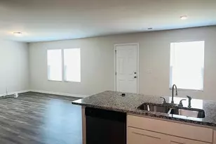 1763 Robinson Ct, Griffin, GA 30224 - Photo 7