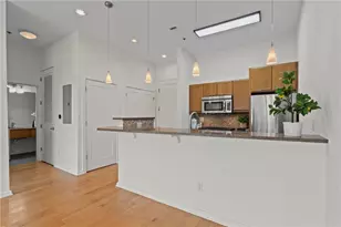 1430 Dresden Dr NE, Atlanta, GA 30319 - Photo 13