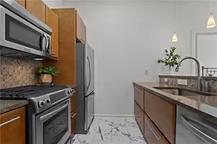 1430 Dresden Dr NE, Atlanta, GA 30319 - Photo 9