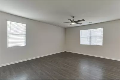 135 Russell Road, Pendergrass, GA 30567 - Photo 5