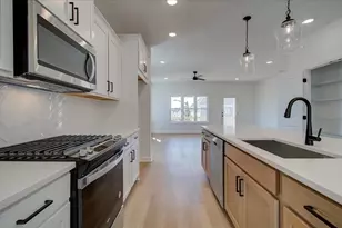 1927 Deco Dr, Kennesaw, GA 30144 - Photo 17